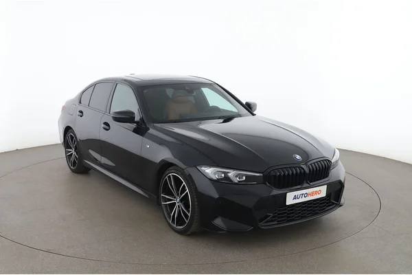 BMW 3-serie (2023) — foto 14 van 16