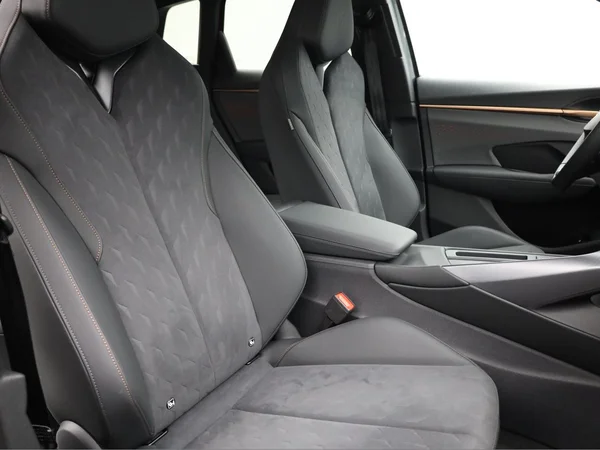 CUPRA Terramar e-Hybrid (PHEV) (2025) — foto 18 van 23