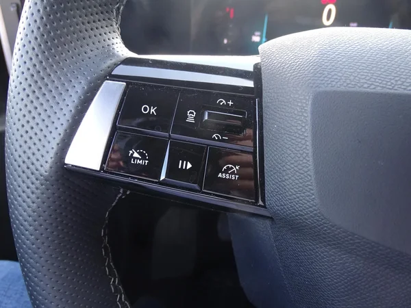 Opel Astra (2025) — foto 10 van 22