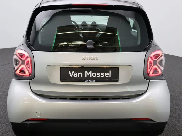 smart Fortwo (2024) — foto 13 van 26