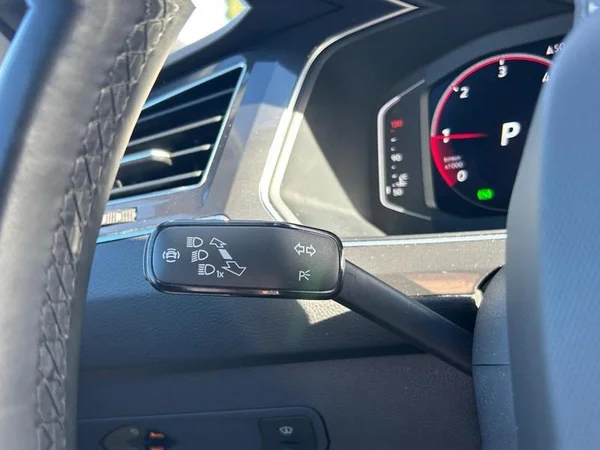 VOLKSWAGEN Tiguan Allspace Dsl (2022) — foto 20 van 35
