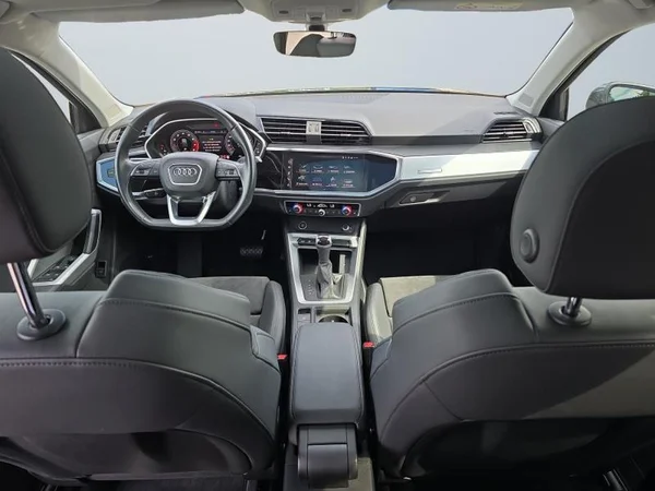AUDI Q3 Sportback (2021) — foto 2 van 31