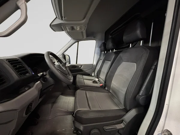 VOLKSWAGEN Crafter 35 Fou Mwb (2025) — foto 4 van 25
