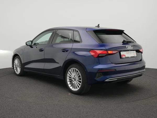 AUDI A3 Sportback PHEV (2024) — foto 26 van 30