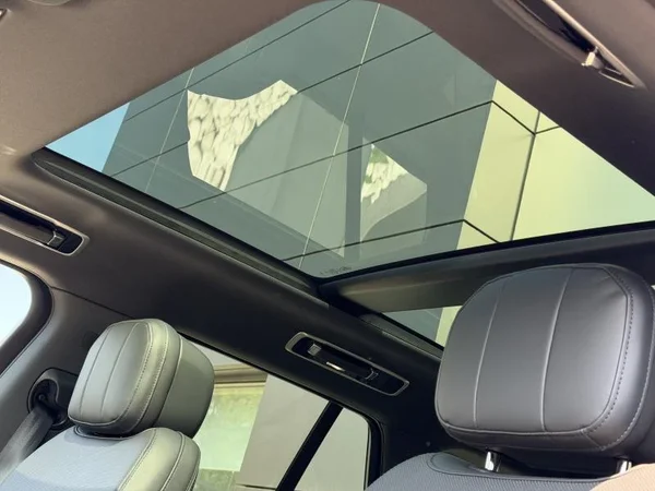 Land Rover Range Rover (2026) — foto 5 van 30