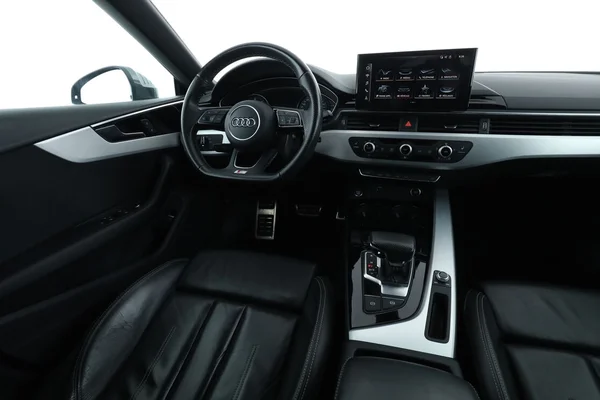 Audi A5 (2022) — foto 4 van 16