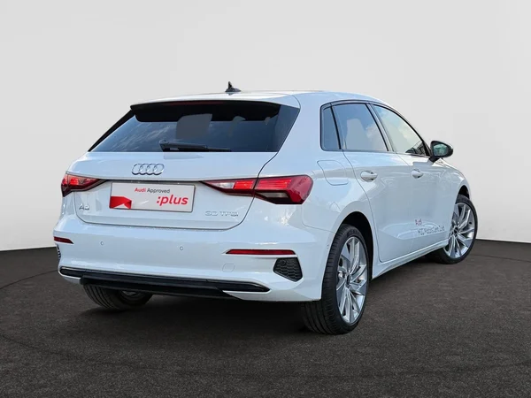 AUDI A3 Sportback (2024) — foto 24 van 28