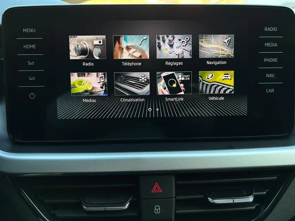 SKODA Scala (2024) — foto 17 van 25