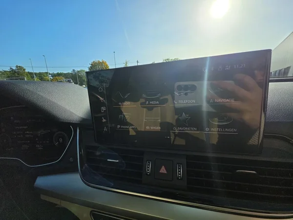 AUDI Q5 Sportback PHEV (2023) — foto 13 van 24