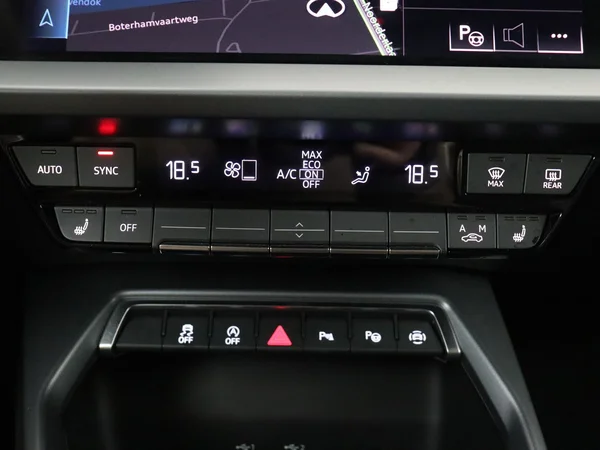 AUDI A3 Sportback (2025) — foto 10 van 18
