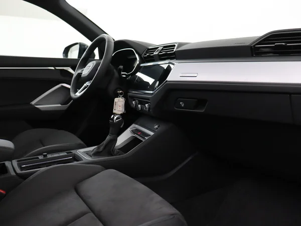 AUDI Q3 Sportback (2025) — foto 13 van 19