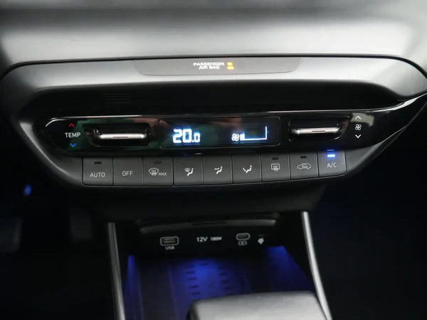 Hyundai i20 (2024) — foto 4 van 21