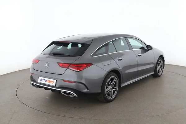 Mercedes-Benz CLA-Klasse (2023) — foto 12 van 16