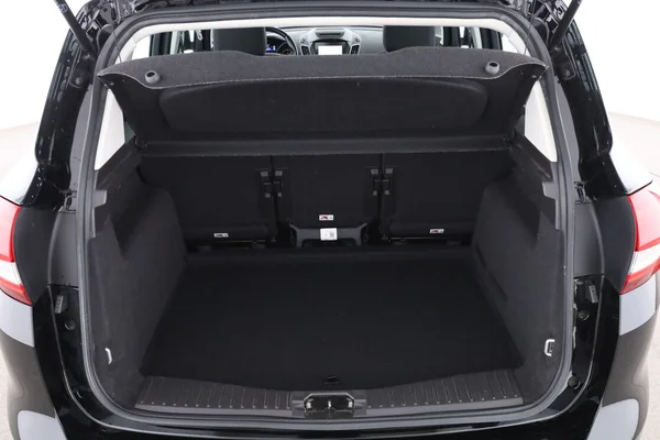 Ford C-Max (2018) — foto 8 van 16