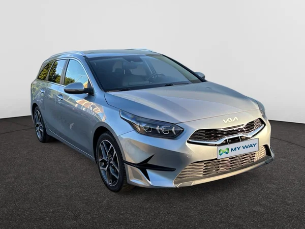 KIA Ceed SW (2022) — foto 22 van 24
