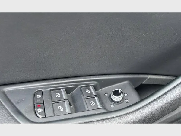 Audi A4 (2024) — foto 18 van 29