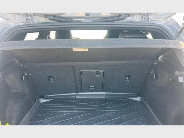 Volkswagen Golf VIII (2022) — foto 7 van 23