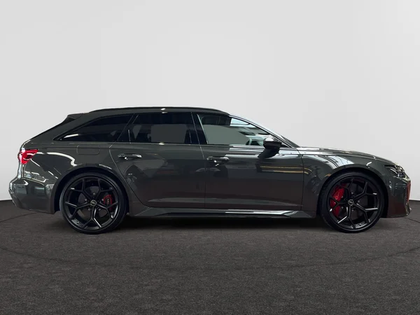 AUDI RS6 Avant (2025) — foto 4 van 18