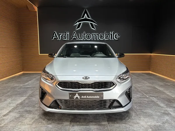 Kia Proceed (2020) — foto 12 van 26
