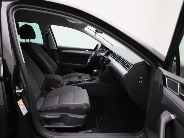 Volkswagen Passat (2024) — foto 33 van 44