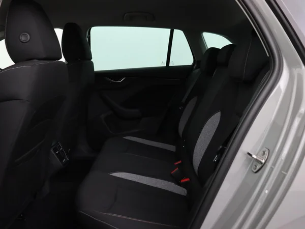 SKODA Scala (2025) — foto 2 van 18
