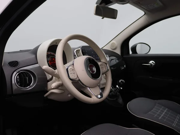 Fiat 500 (2020) — foto 5 van 19