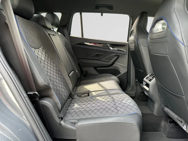 VOLKSWAGEN Tayron (2025) — foto 10 van 21