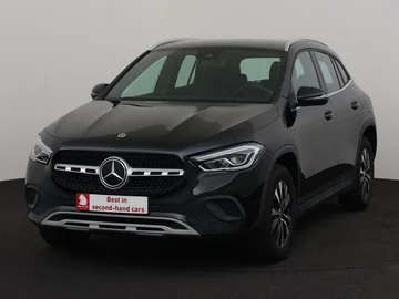 MERCEDES GLA 250 (2021)
