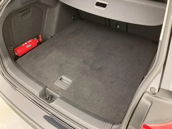 VOLKSWAGEN Golf Variant VIII (2021) — foto 18 van 36