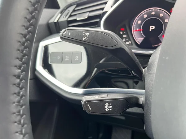 AUDI Q3 (2020) — foto 5 van 23