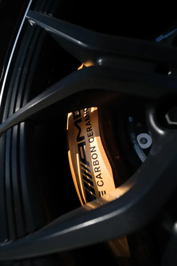 Mercedes-AMG GT (2023) — foto 38 van 48