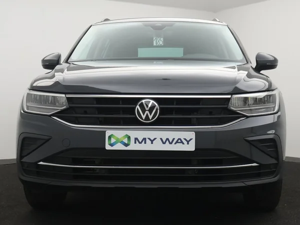 VOLKSWAGEN Tiguan eHybrid (PHEV) (2022) — foto 21 van 25
