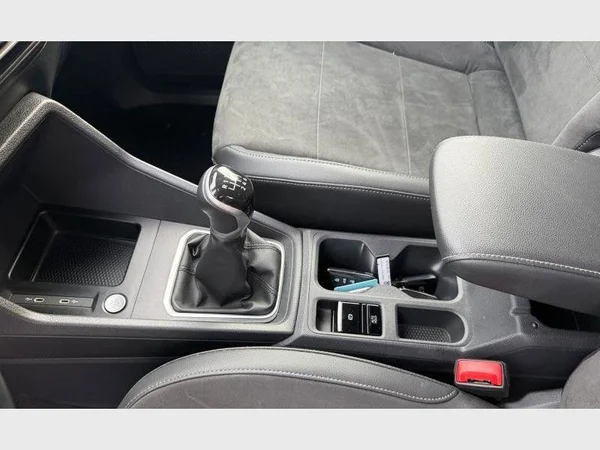 Volkswagen Caddy Maxi (2025) — foto 22 van 29