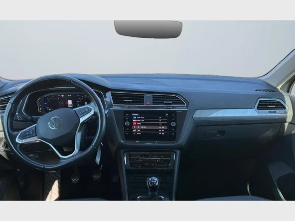 Volkswagen Tiguan (2022) — foto 4 van 29