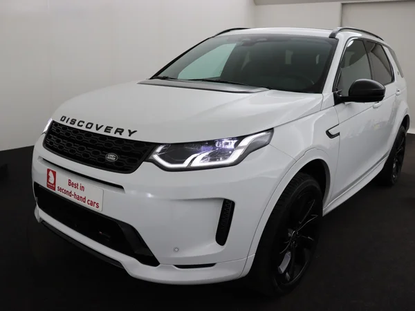 Land Rover Discovery Sport (2023) — foto 22 van 30