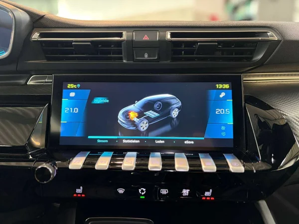 Peugeot 508 SW (2023) — foto 8 van 20