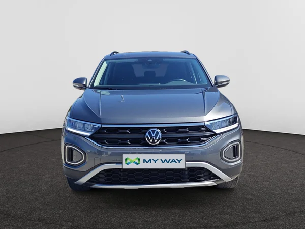 VOLKSWAGEN T-Roc (2024) — foto 14 van 18