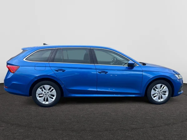 SKODA Octavia Combi (2021) — foto 21 van 23