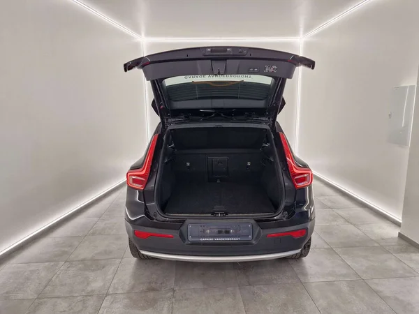 Volvo XC40 (2021) — foto 12 van 17
