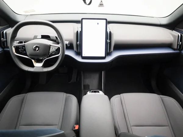 Volvo EX30 (2024) — foto 3 van 41