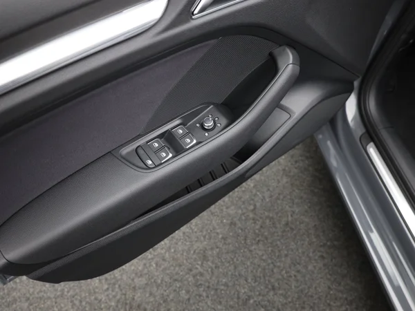 AUDI A3 Sedan (2019) — foto 6 van 18