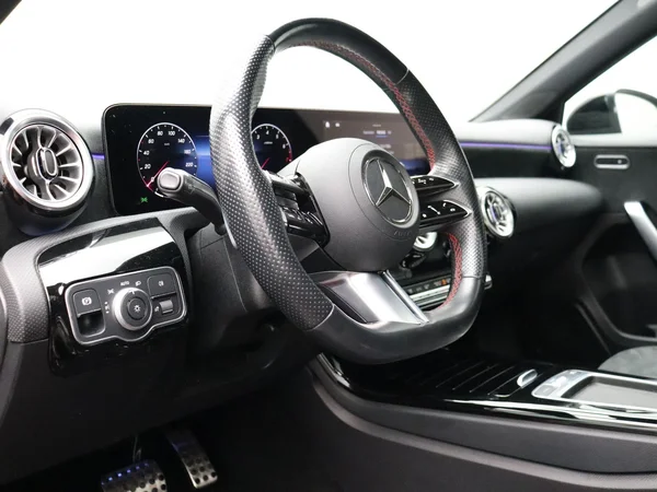Mercedes-Benz A-Klasse (2023) — foto 4 van 32