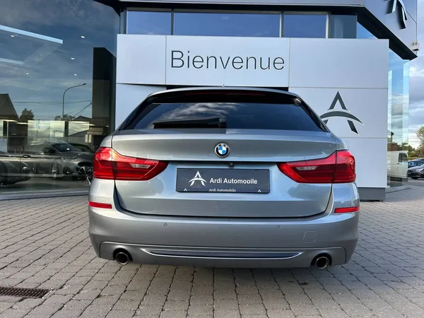 Bmw 520 (2018) — foto 25 van 29