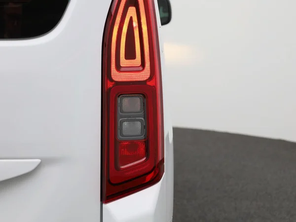 Opel Combo Life (2023) — foto 22 van 35