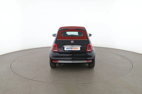 Fiat 500C (2016) — foto 11 van 16