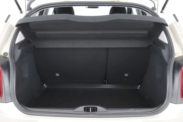Citroen C3 (2024) — foto 8 van 16