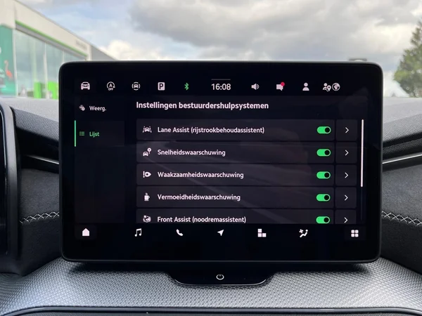 SKODA Kodiaq (2025) — foto 7 van 22