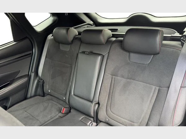 Hyundai TUCSON (2021) — foto 3 van 29
