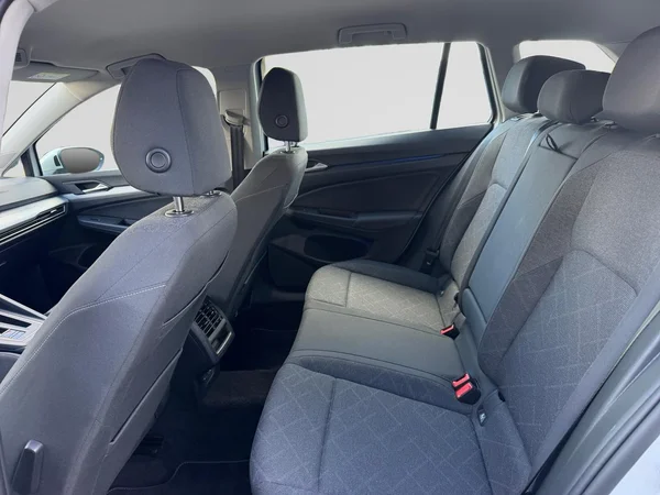 VOLKSWAGEN Golf Variant VIII Dsl (2024) — foto 15 van 45