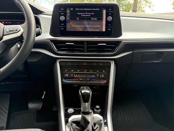 VOLKSWAGEN T-Roc (2025) — foto 3 van 24